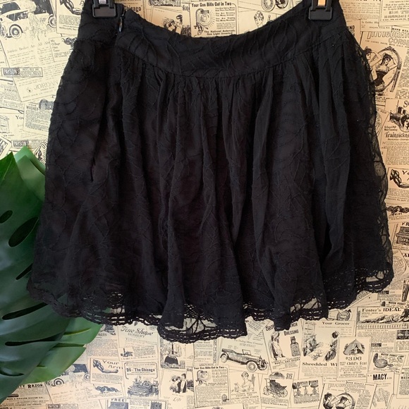 Free People Black Skirt Lined SZ XS Floral - Picture 4 of 6